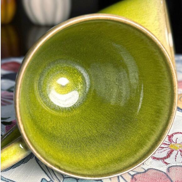 Jars France Tourron Tilleul Avocado Green Stoneware Mugs (Set of 2) - Picture 11 of 15